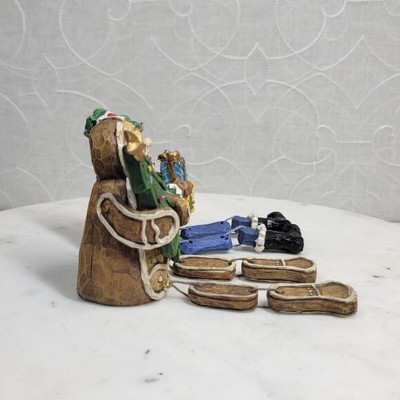 VINTAGE Sitting Gingerbread Man and Elf Dangle Leg Hanging Shelf Decorations - Picture 4 of 13